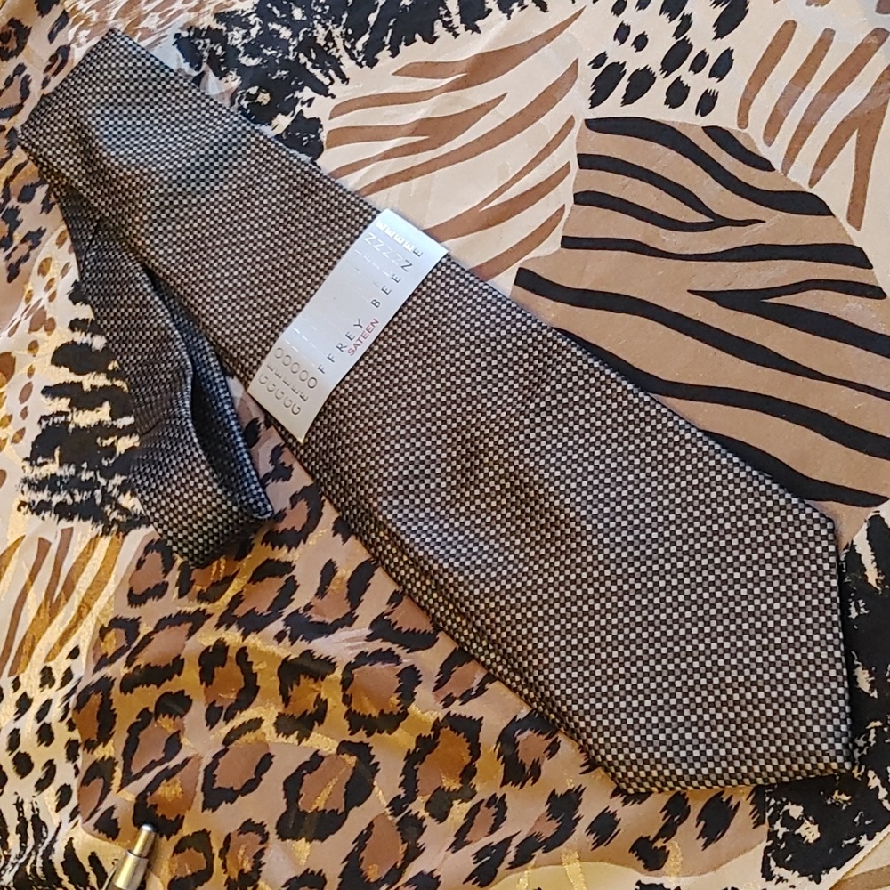 Geoffrey Beene Tie